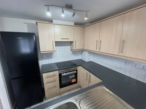 Grosvenor Wharf Road